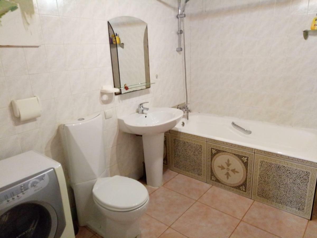 Homestay On Kanatna Street 57 Oldenburg Bagian luar foto